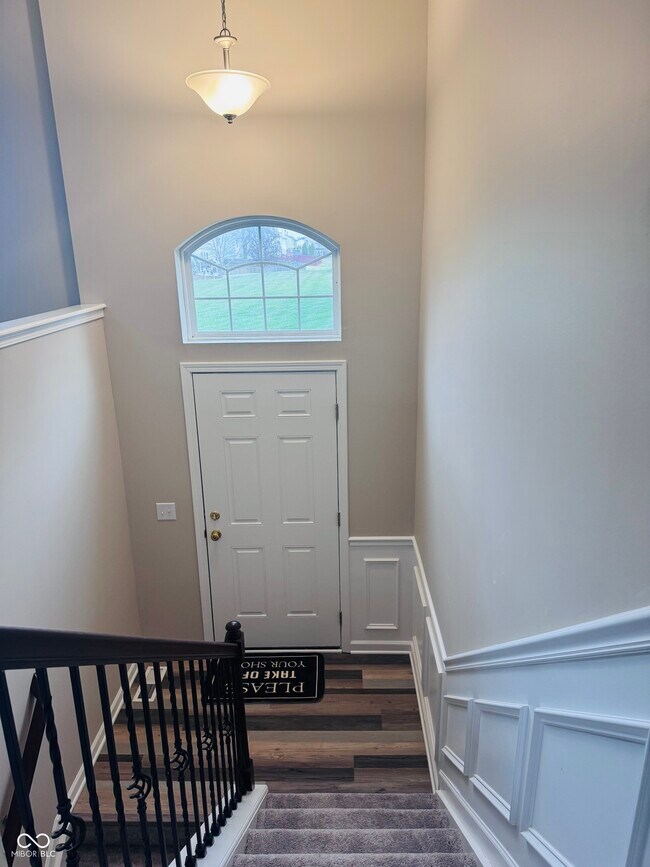 Building Photo - 12671 White Chapel Cir