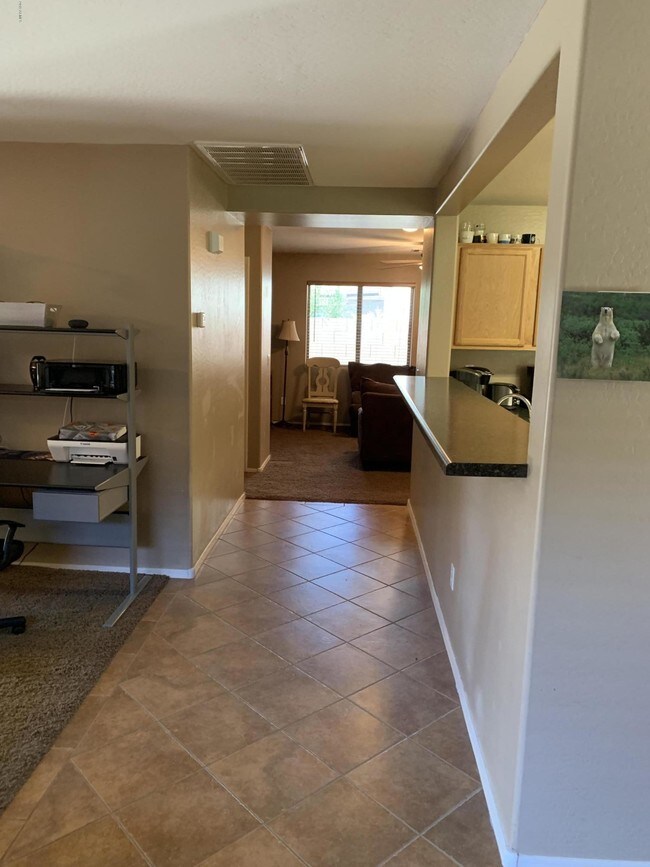 Building Photo - 45023 Miramar Rd