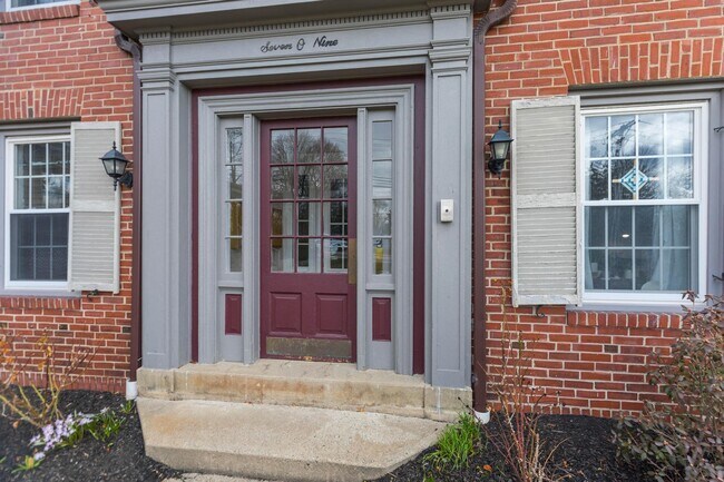 Foto del edificio - 709 Central Ave