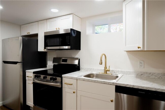 Foto del edificio - 10 S Locust Ave