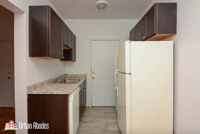 Foto del edificio - 933 W Sunnyside Ave