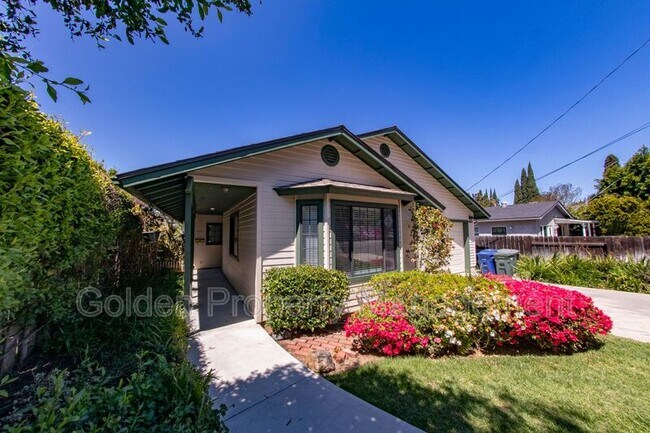 Foto del edificio - 4454 Upland St