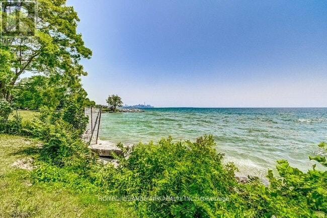 Photo du bâtiment - 30 Fourth St