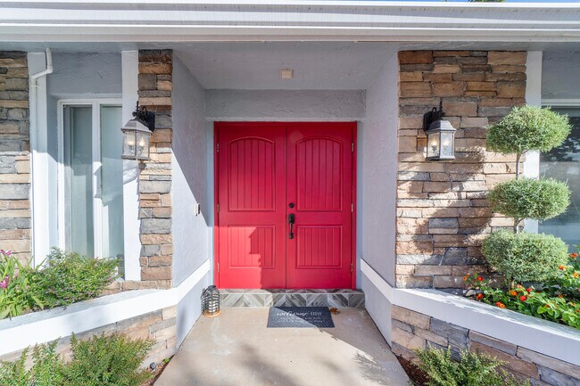 Building Photo - 13377 Doubletree Cir