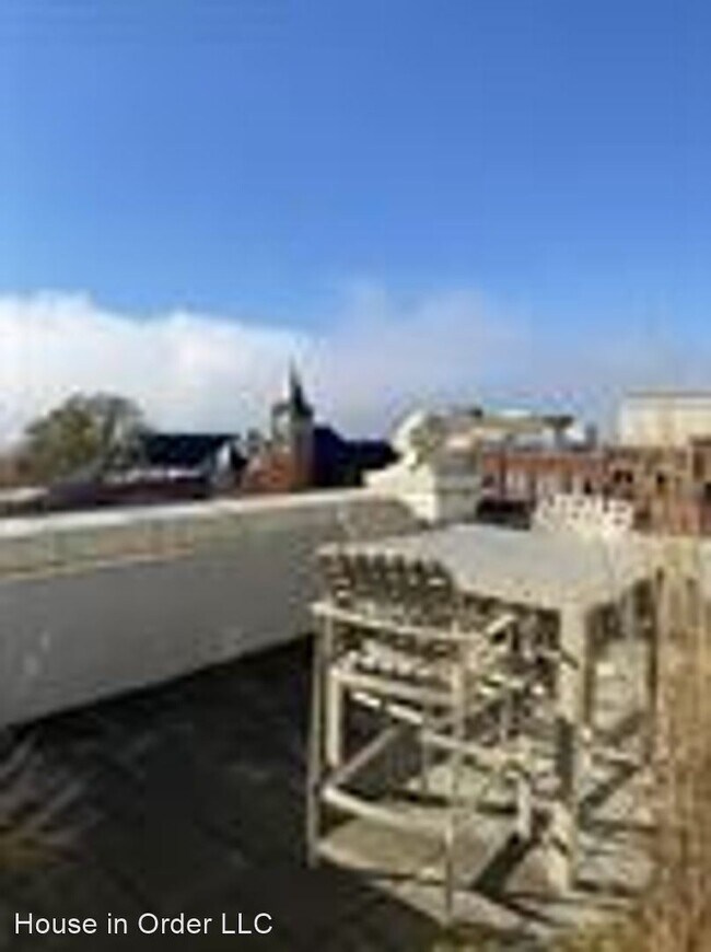 Foto del edificio - 1 br, 1 bath House - 59 College Street Uni...