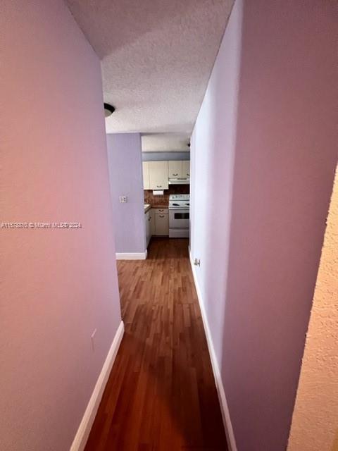 Foto del edificio - 210 SW 11th St