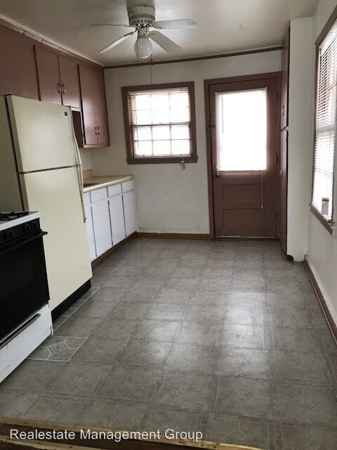 Foto del edificio - 4309 E Lincoln St