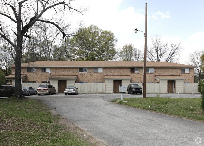 Building Photo - 2343-2347 Newnan St