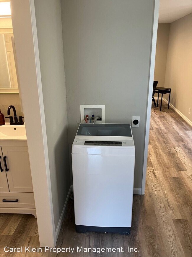 Foto del edificio - 1 br, 1 bath House - 25895 Marguerite Pkwy...
