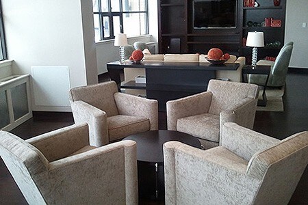 Foto del edificio - 8200 Boulevard E