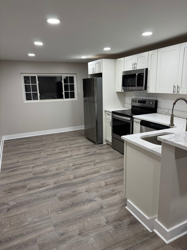 Cocina - 357 Cedarville St