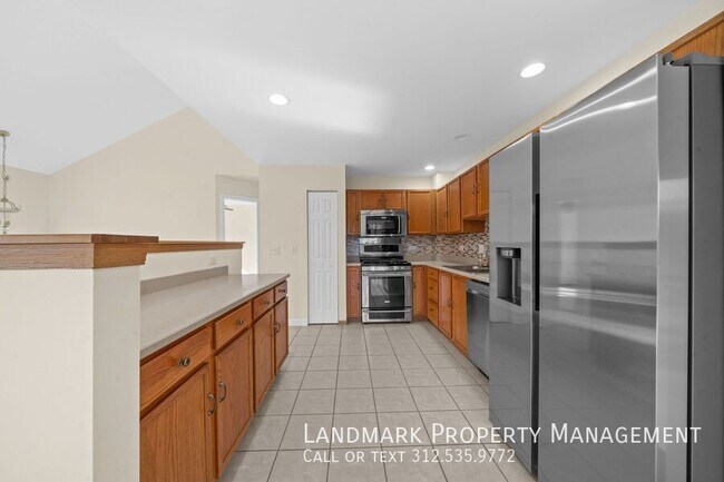 Building Photo - 24644 John Adams Dr