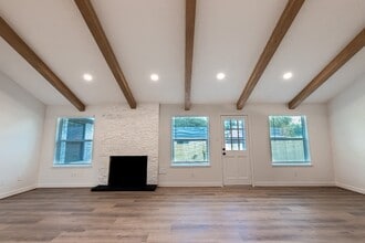 Building Photo - 2503 Buffalo Trail