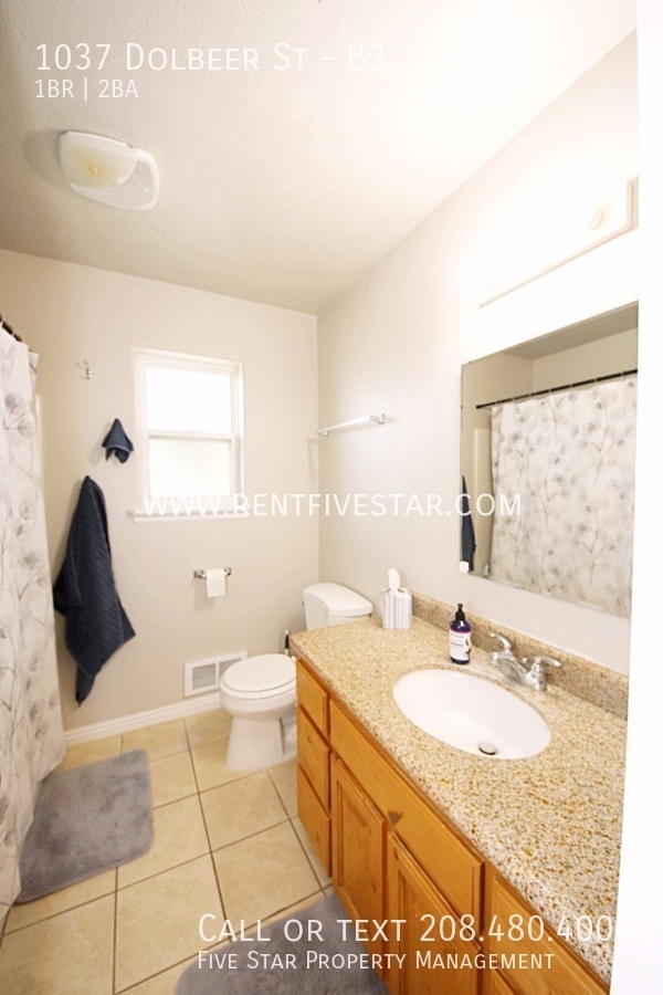 Building Photo - 1037 Dolbeer St