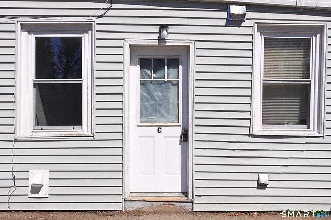 Building Photo - 88 Taftville-Occum Rd