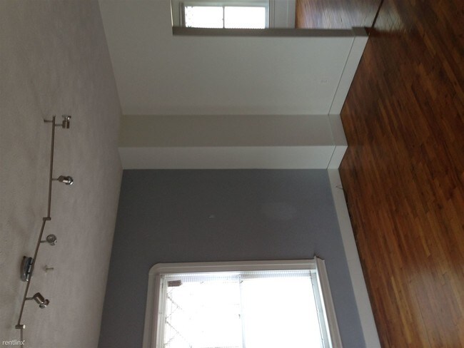Building Photo - 3 br, 1.5 bath  - 124 Prospect Ave SE Apt 7