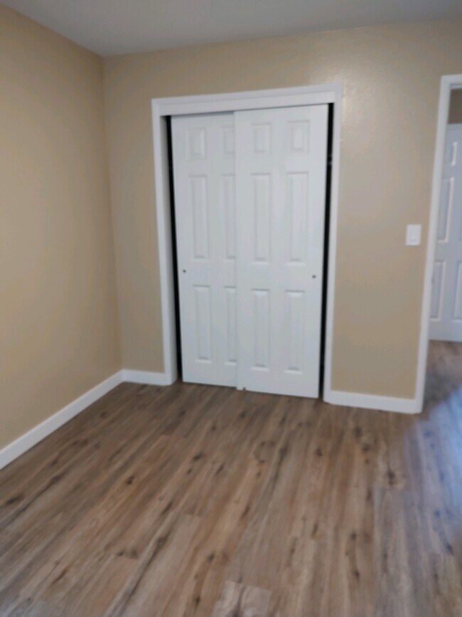 Foto del edificio - 3417-3438 3rd Ave SE