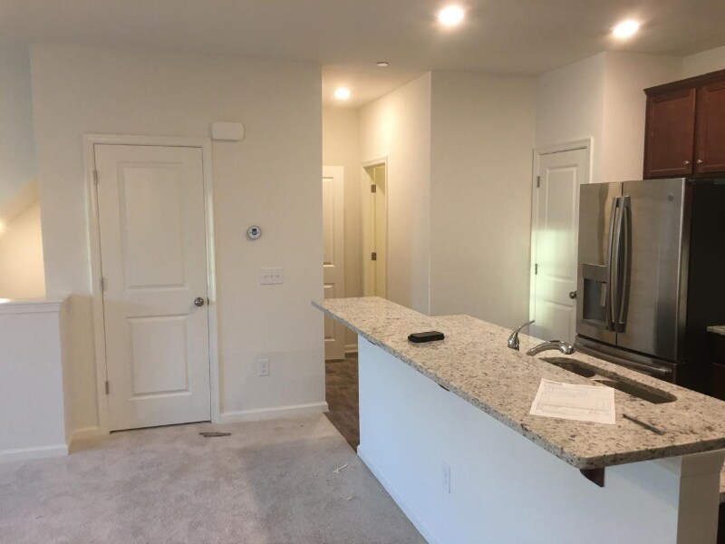 309 Kramer Ct, florence, NJ 08518 Townhome Rentals in florence NJ