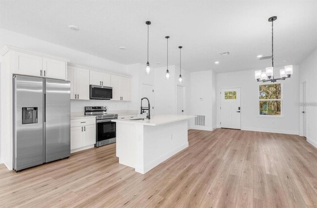 Foto del edificio - 4411 SW 172nd Street Rd