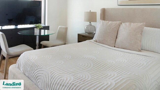 Building Photo - 632 Howard Rd SE