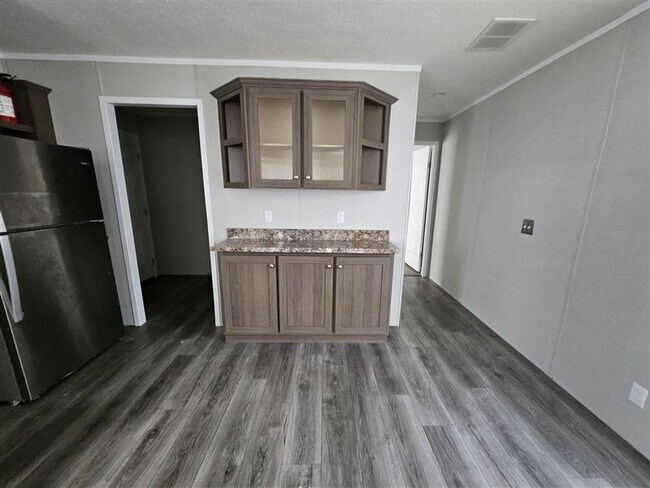 Foto del edificio - 260 Bay Port Cir