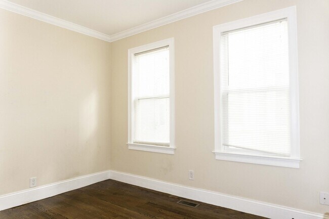 Foto del edificio - 71 Walnut Park