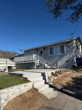 Building Photo - 11068 Plainview Ave