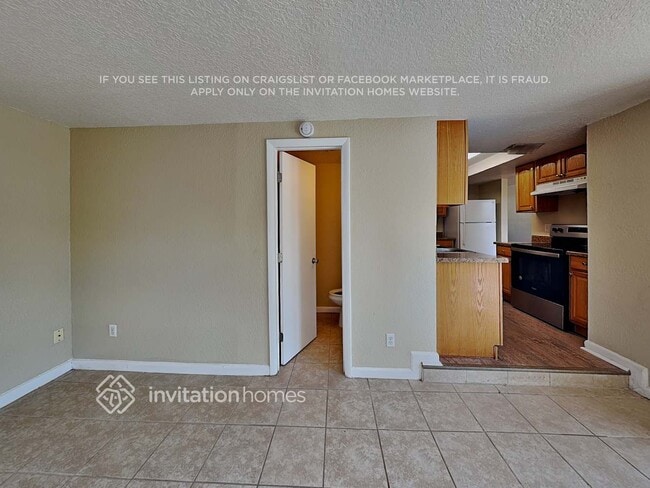 Building Photo - 608 Westchester Ave