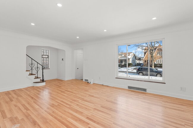Building Photo - 14209 Prevost St