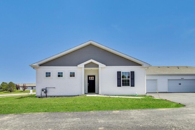 Building Photo - 6443 Juniper Dr