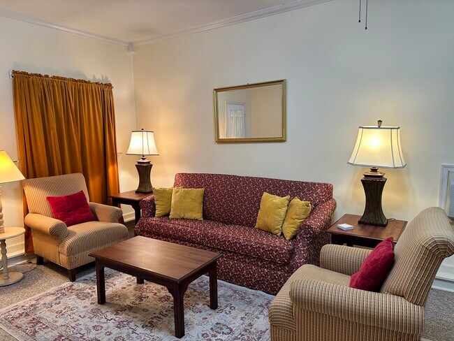 Foto del edificio - 4712 Lady Slipper Path
