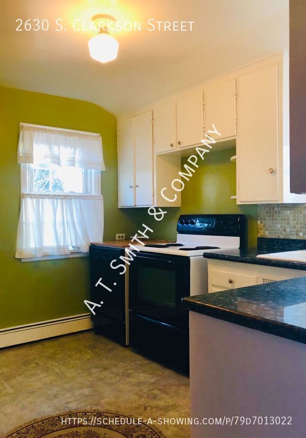 Foto del edificio - 2630 S Clarkson St