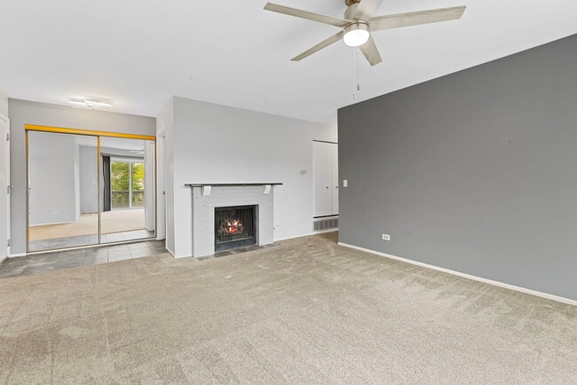 Building Photo - 104 Burr Oak Ln