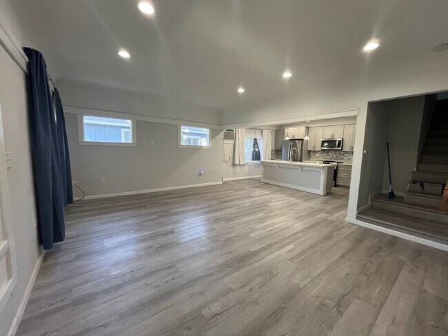 Foto del edificio - 8180001/85