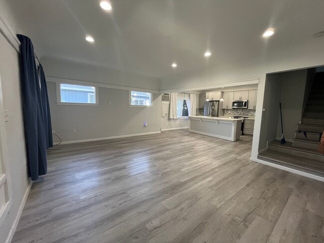 Photo - 8180001/85 Apartment