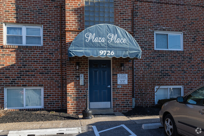 Entrance - Plaza Place