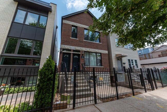 Foto del edificio - 1 bedroom in Chicago IL 60647