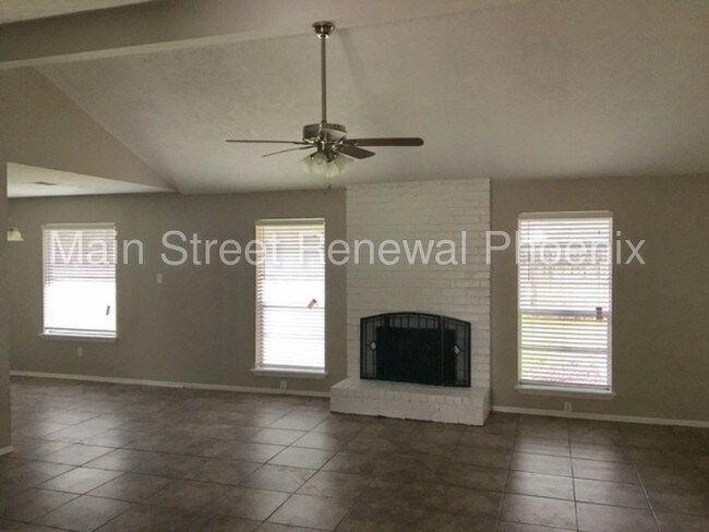 Building Photo - 18715 Twigsworth Ln