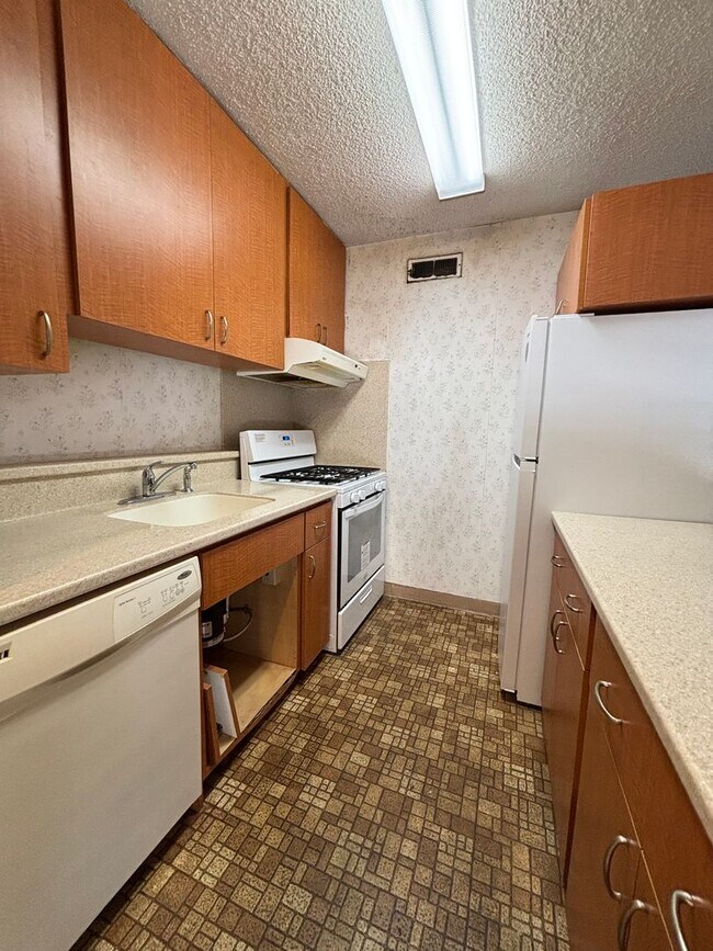 Foto del edificio - 910 Ahana St