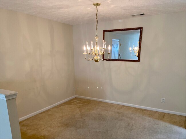 Foto del edificio - 1202 Par 3 Way