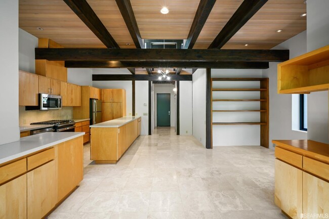 Foto del edificio - 1350 Grand View Dr