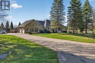 Building Photo - 23 Fox Run Dr