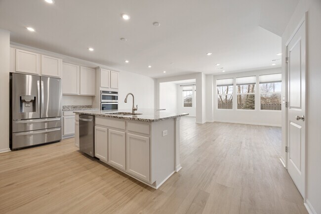 Foto del edificio - 537 Watercress Dr