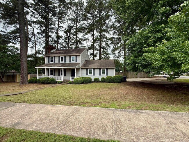 Foto del edificio - 1603 Woodland Dr