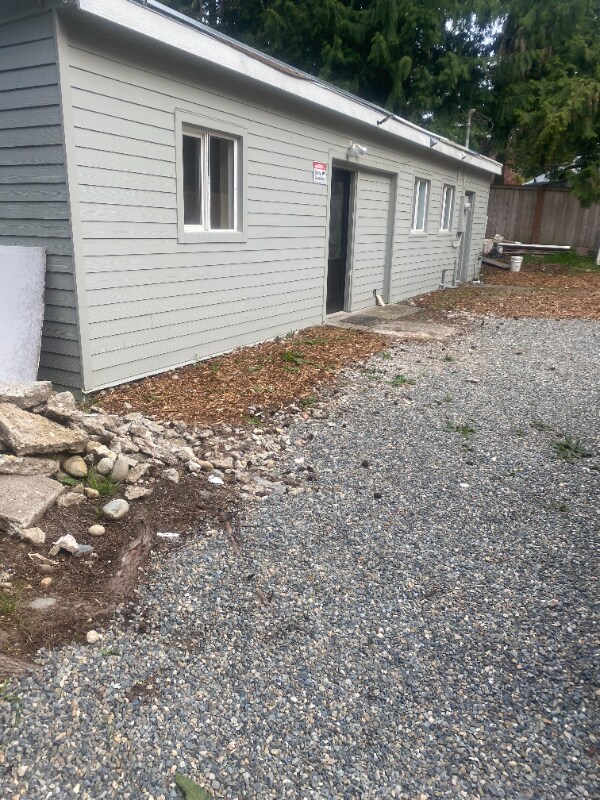 Primary Photo - 517 N 155th St