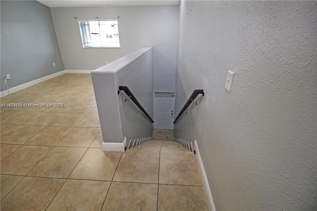 Foto del edificio - 10953 W Okeechobee Rd