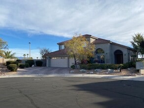 Building Photo - 2216 Menifee Ct