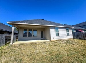 Building Photo - 519 Newcomb Holw Dr