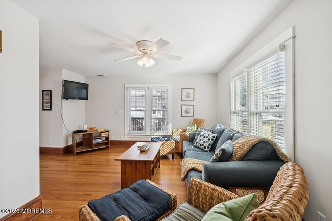 Foto del edificio - 50 Osborne Ave