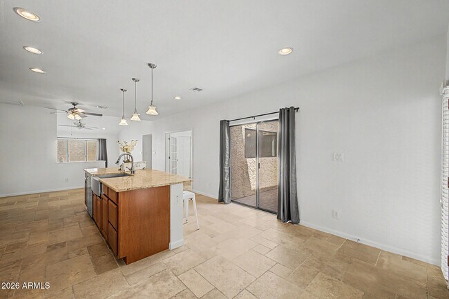 Foto del edificio - 5134 N 78th Pl